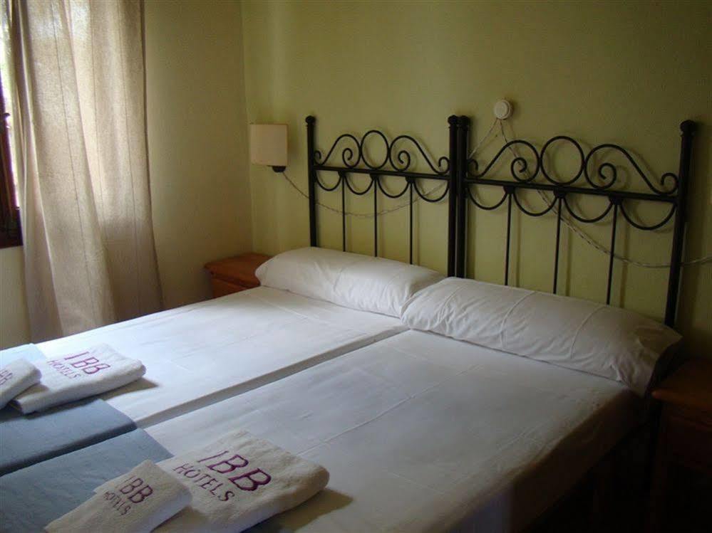 Apartamentos Binibeca Mar מראה חיצוני תמונה
