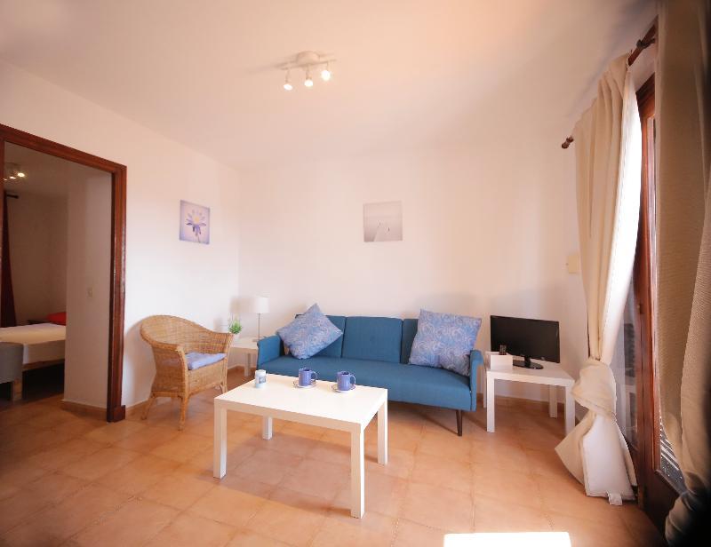 Apartamentos Binibeca Mar מראה חיצוני תמונה